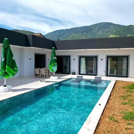 Villa Grey -